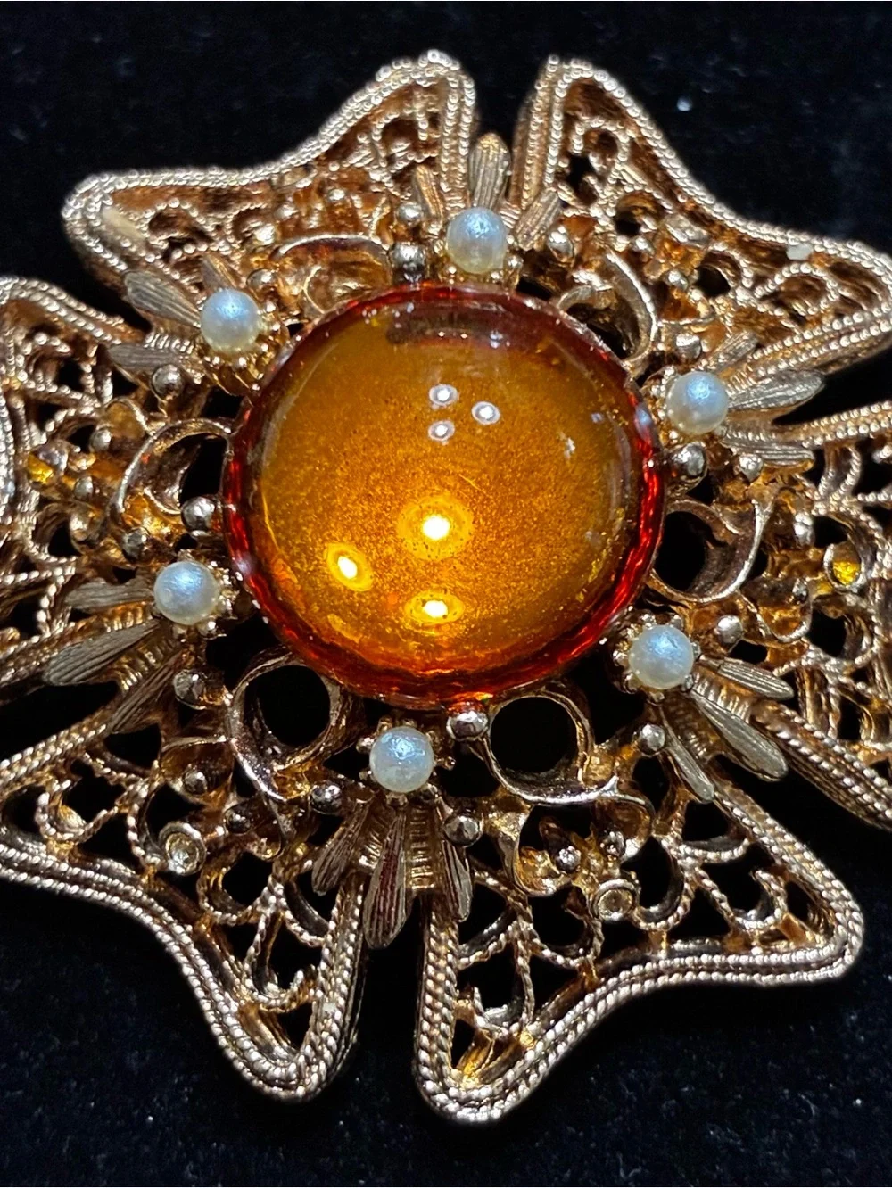 N/A elegant vintage